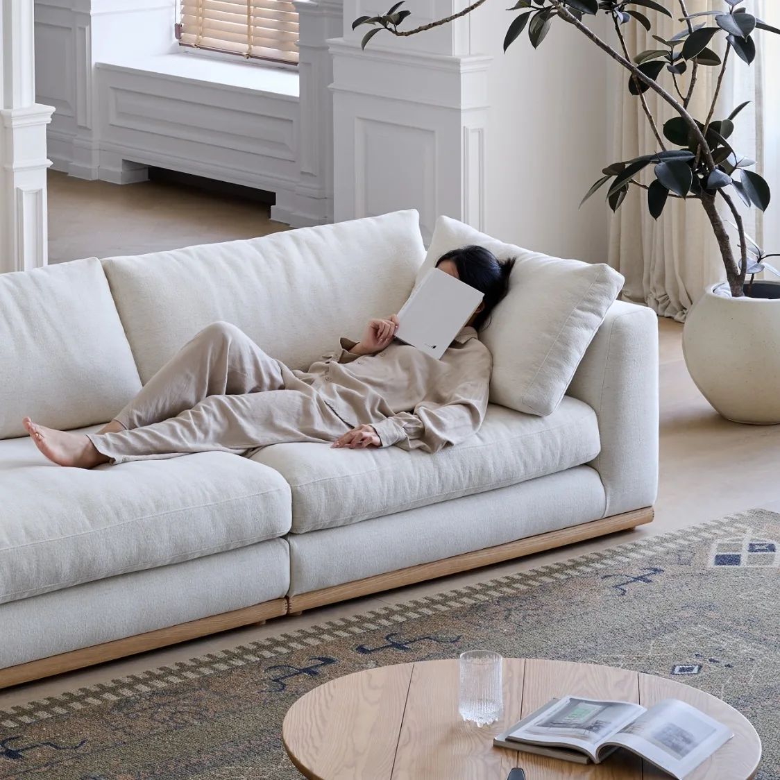 Modern Linen Modular Sofa with Solid Wood Legs | (JS250613) - Image 3