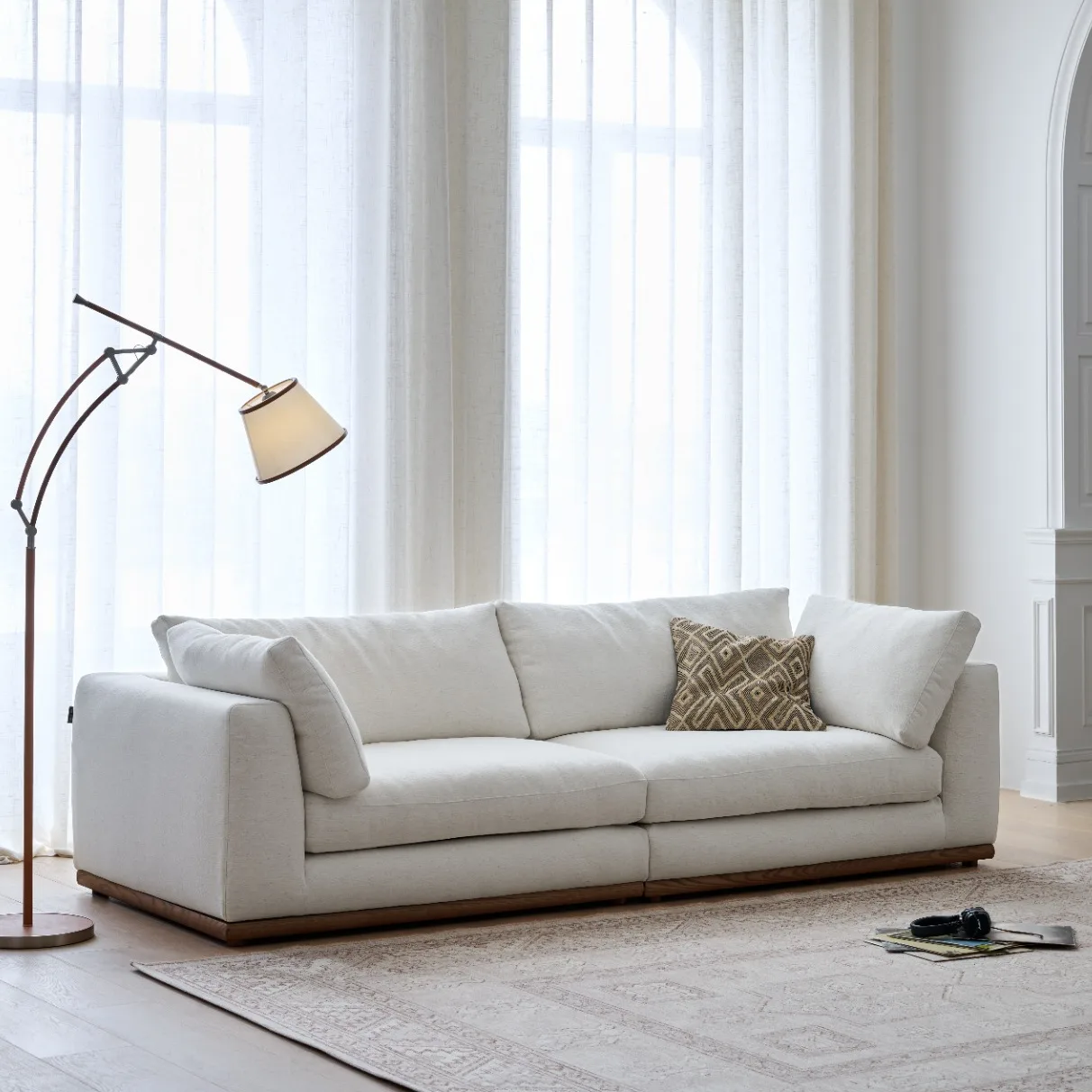 Modern Linen Modular Sofa with Solid Wood Legs | (JS250613) - Image 6
